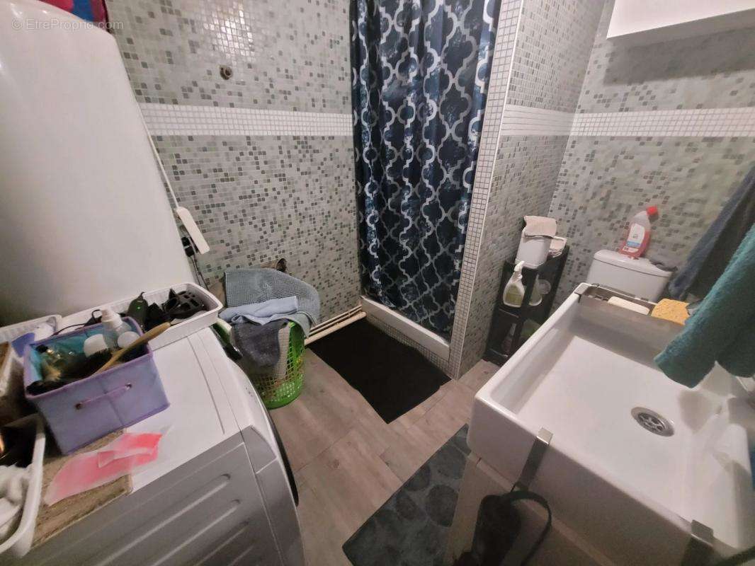 Appartement à MARSEILLE-2E