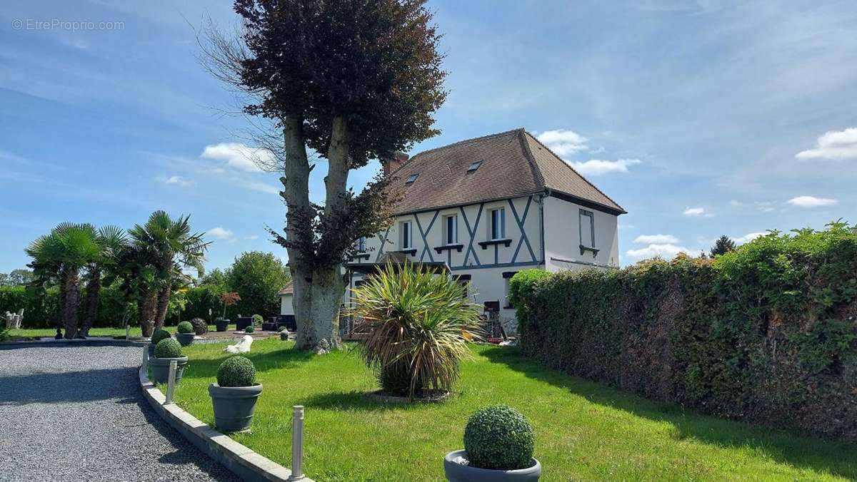 Maison à THIBOUVILLE