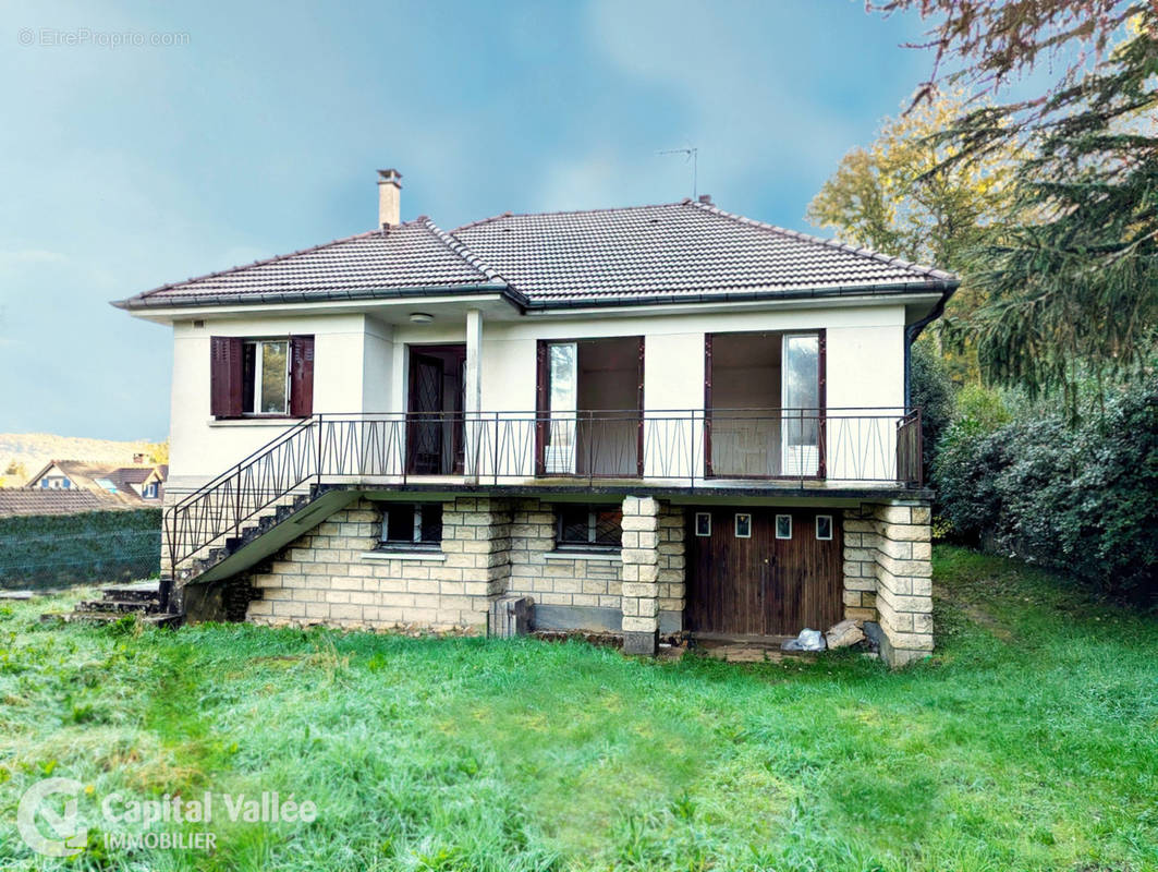 Maison à SAINT-REMY-LES-CHEVREUSE