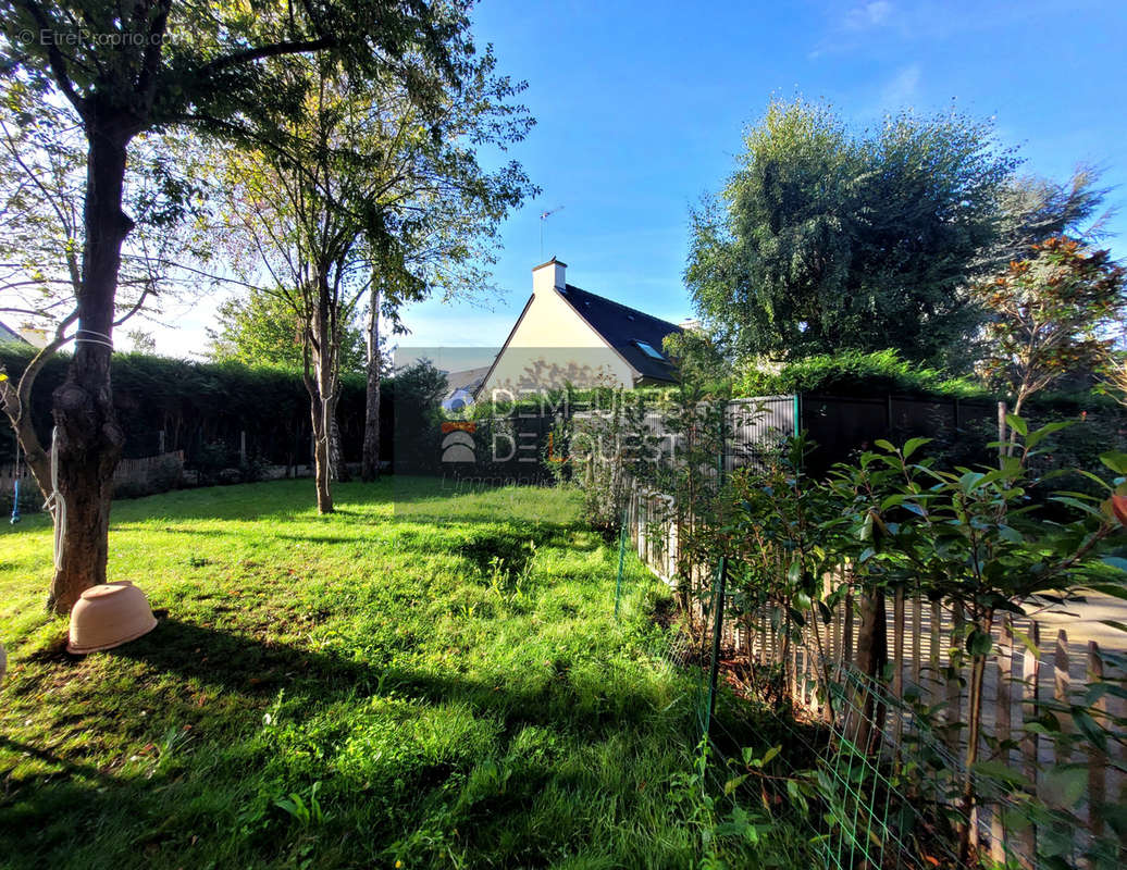 Appartement à SAINT-ERBLON