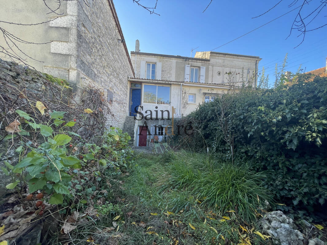 Maison à ANGOULEME