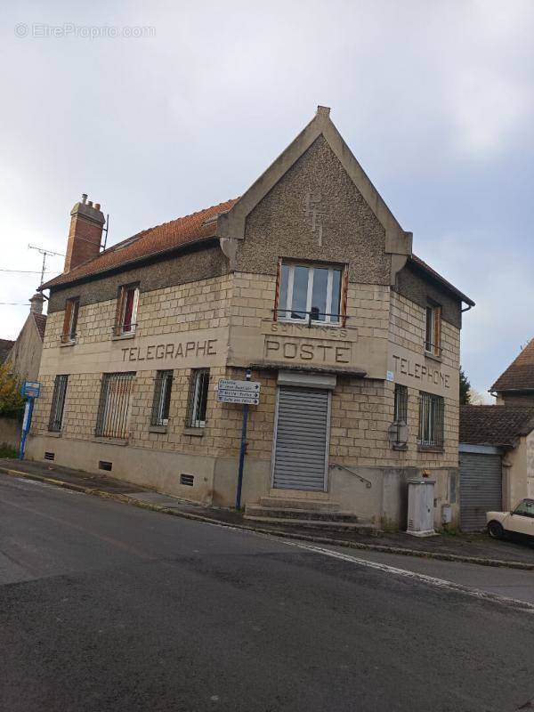 Appartement à SAINTINES