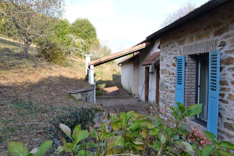 Maison à CHAMEYRAT