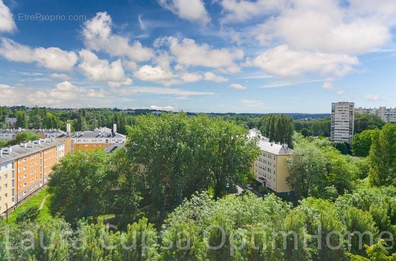 Appartement à SAVIGNY-SUR-ORGE