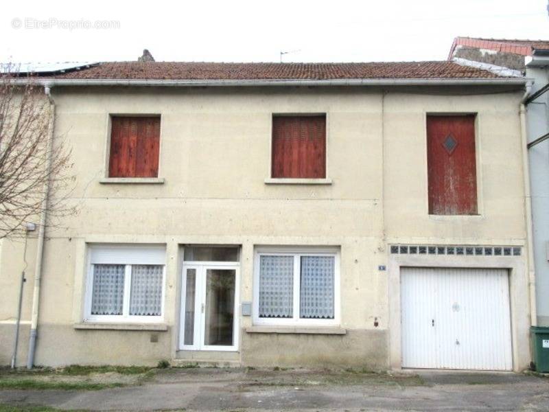 Maison à CHAMBLEY-BUSSIERES