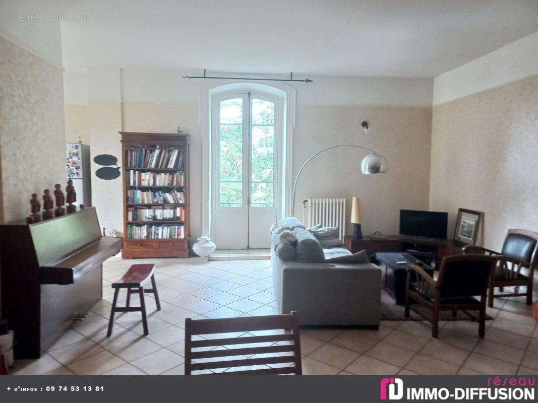 Appartement à SAINT-PIERRE-LA-PALUD