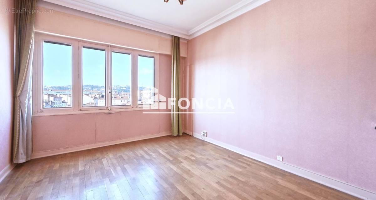 Appartement à LYON-7E