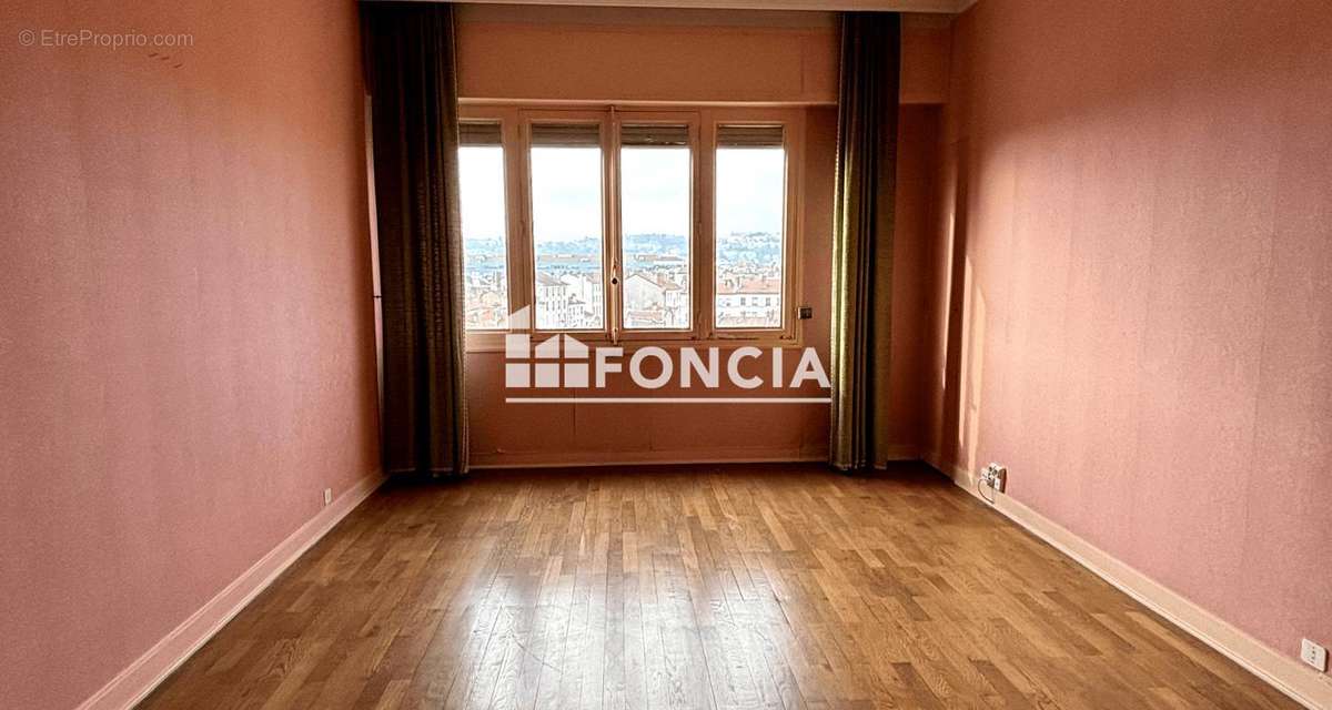 Appartement à LYON-7E