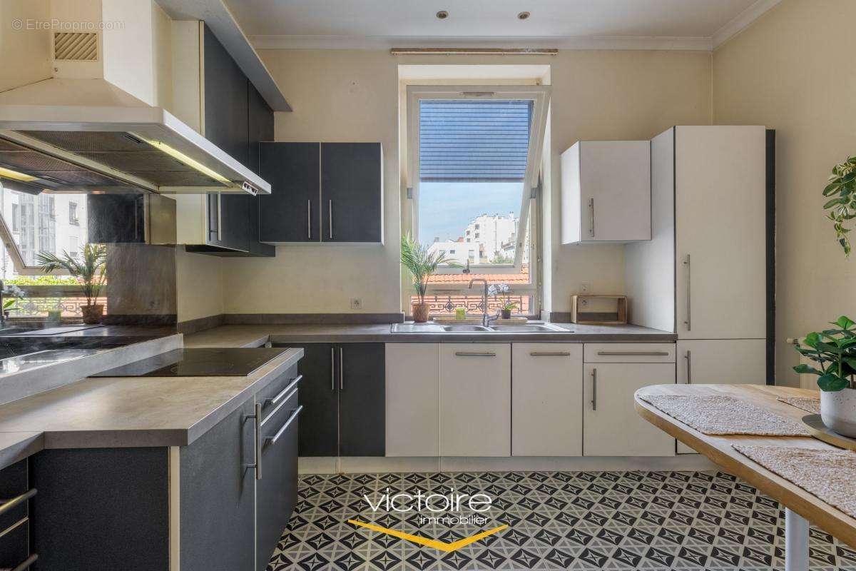 Appartement à LYON-3E