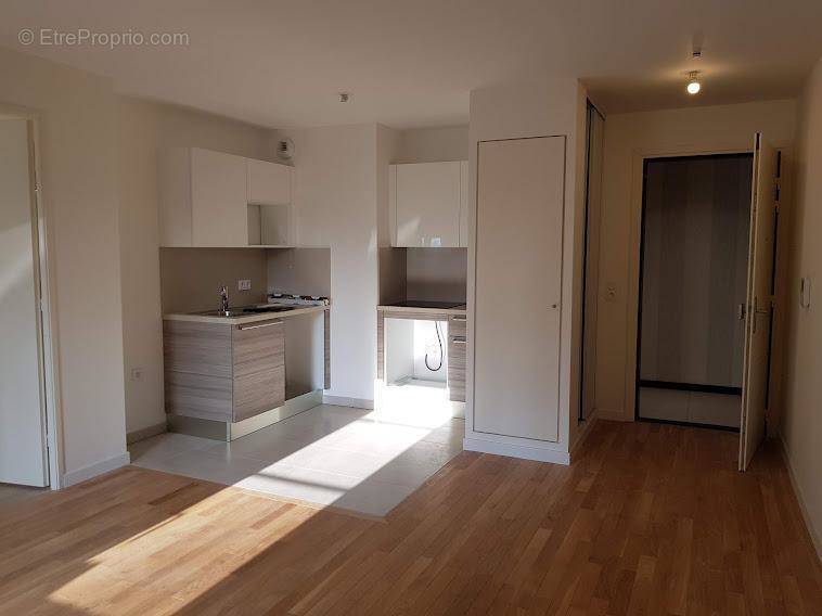 Appartement à MAISONS-ALFORT