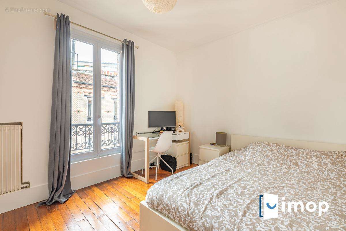 Appartement à PARIS-15E