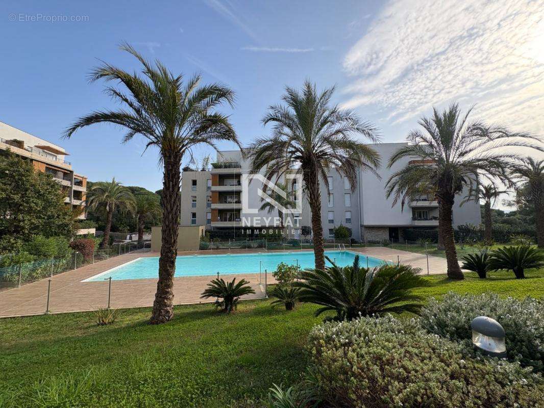 Appartement à FREJUS