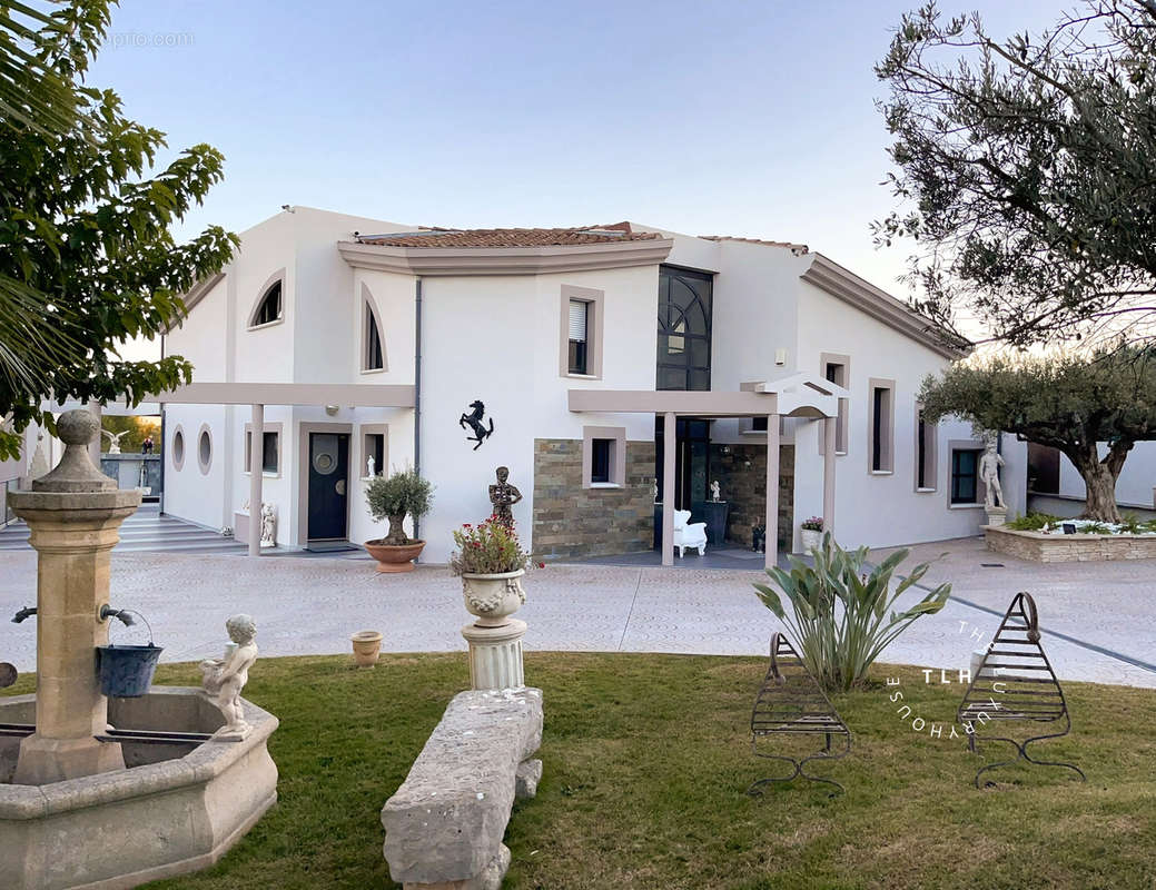 Maison à NIMES