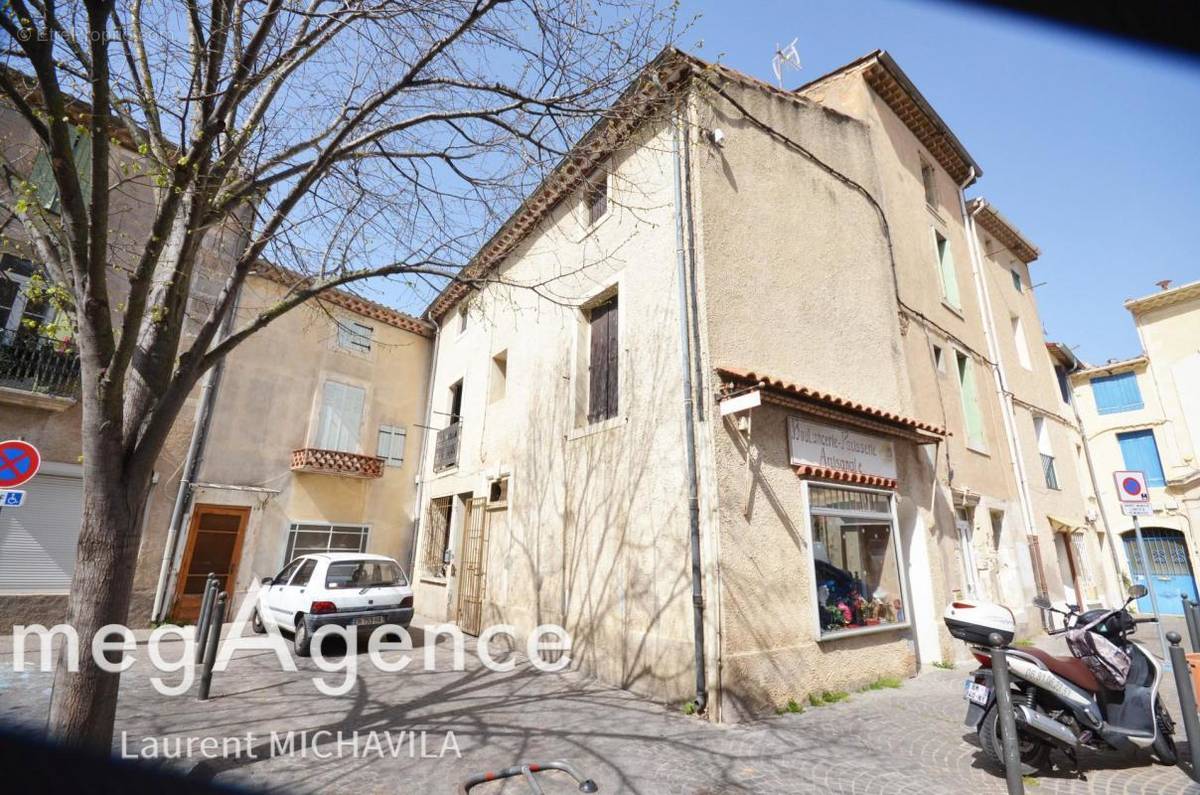 Maison à VILLENEUVE-LES-BEZIERS