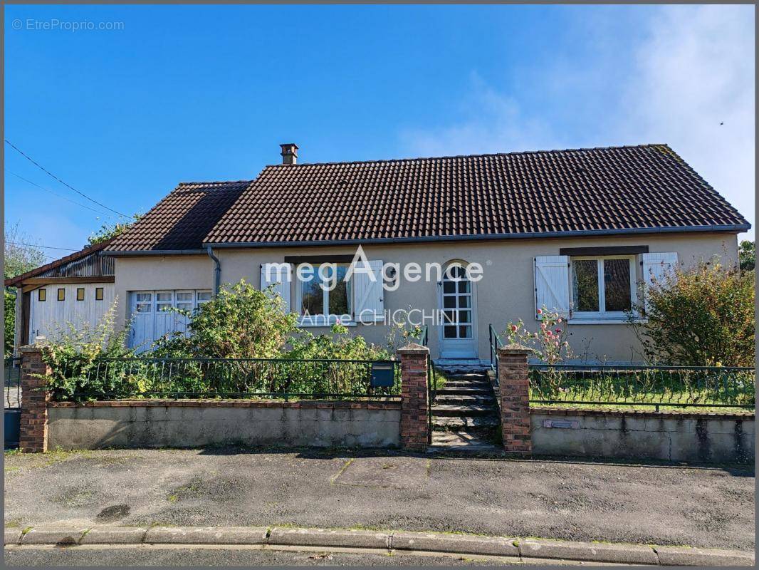 Maison à LAIGNE-EN-BELIN