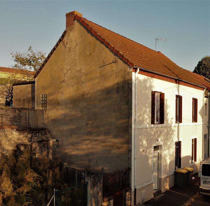 Appartement à VARENNES-SUR-ALLIER