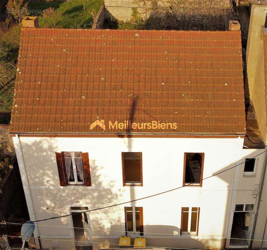 Appartement à VARENNES-SUR-ALLIER