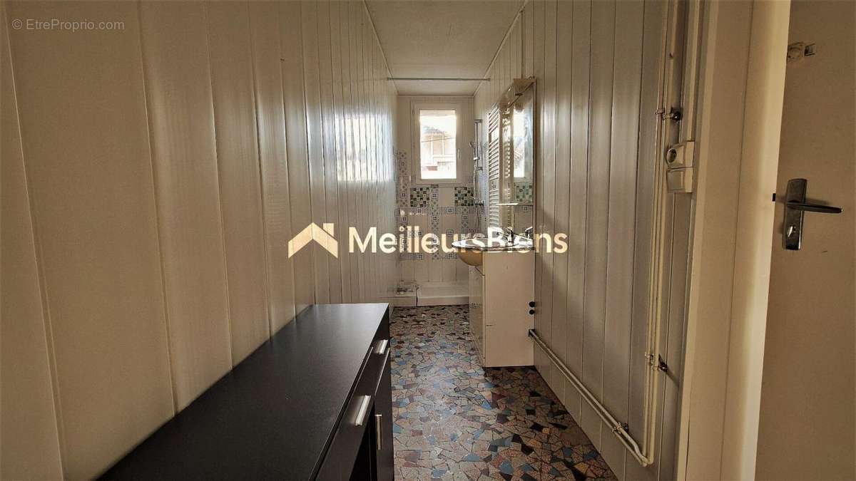 Appartement à VARENNES-SUR-ALLIER