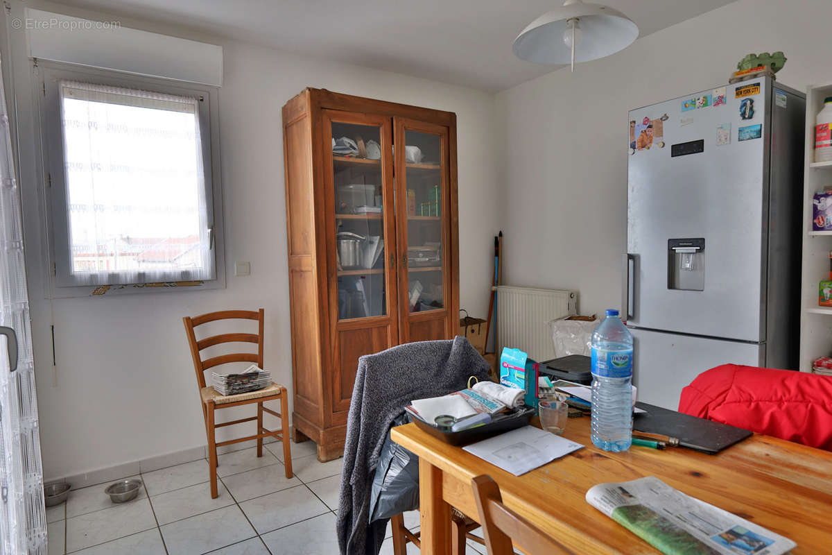 Appartement à LE PEAGE-DE-ROUSSILLON