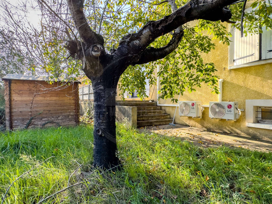 Maison à CRUAS