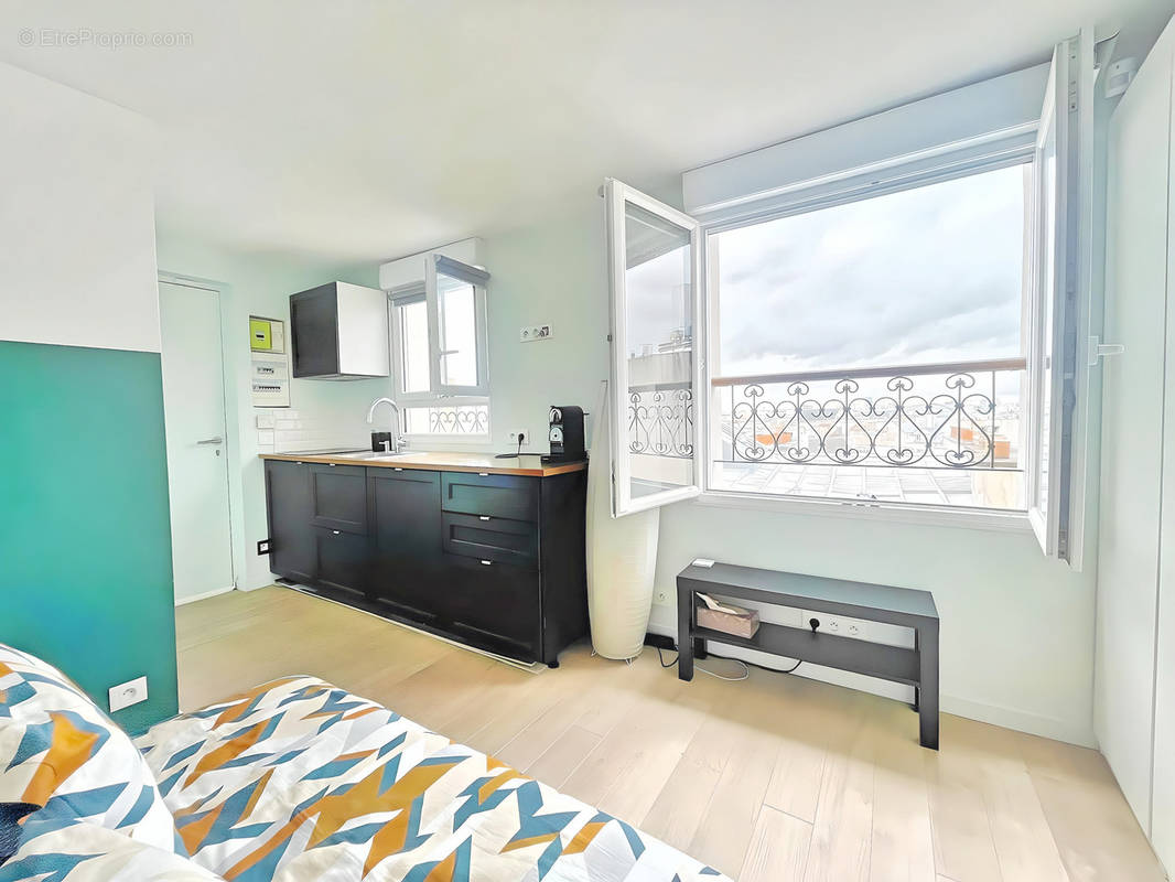 Appartement à PARIS-2E