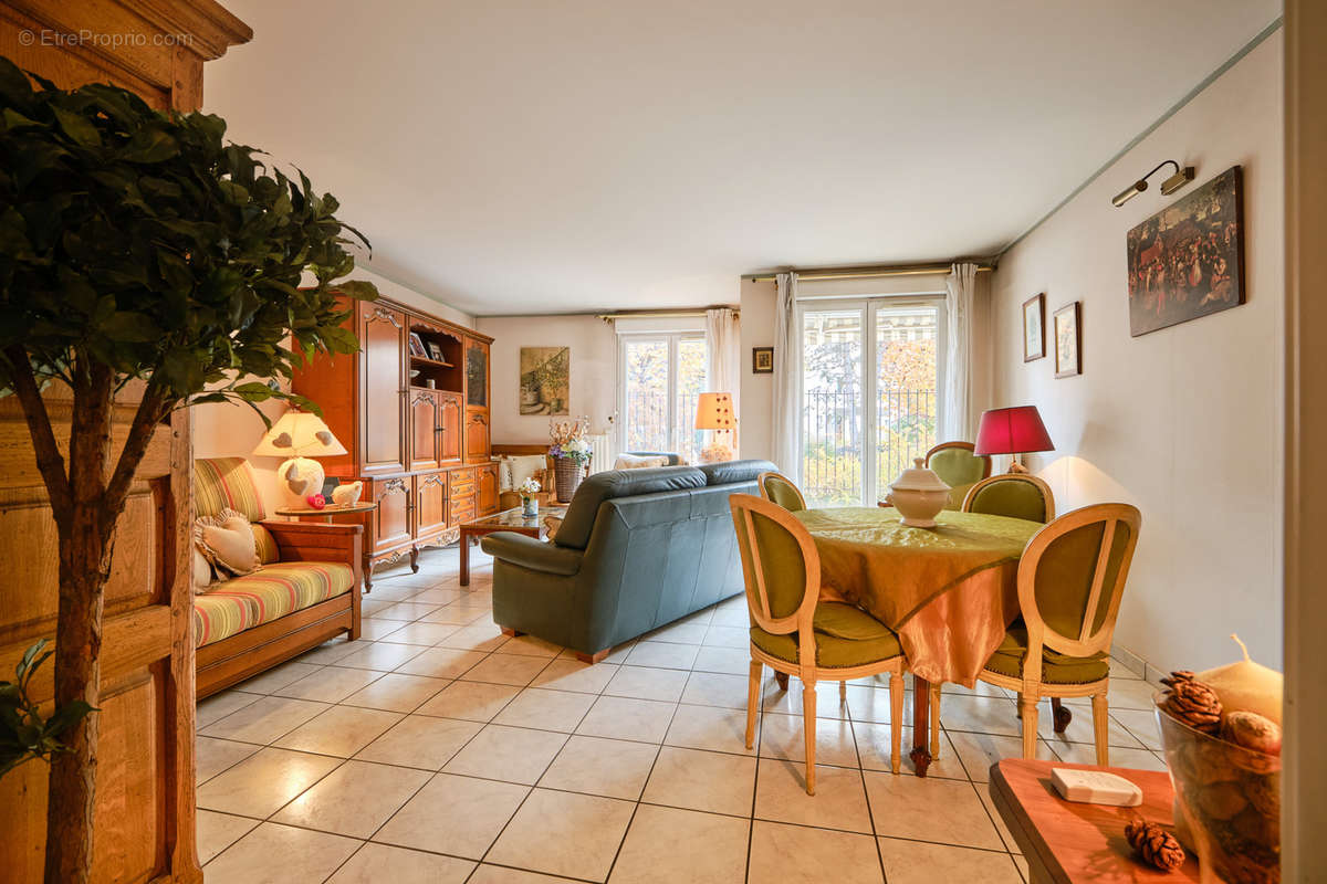 Appartement à ANNECY-LE-VIEUX