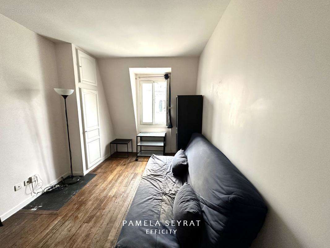 Appartement à PARIS-9E