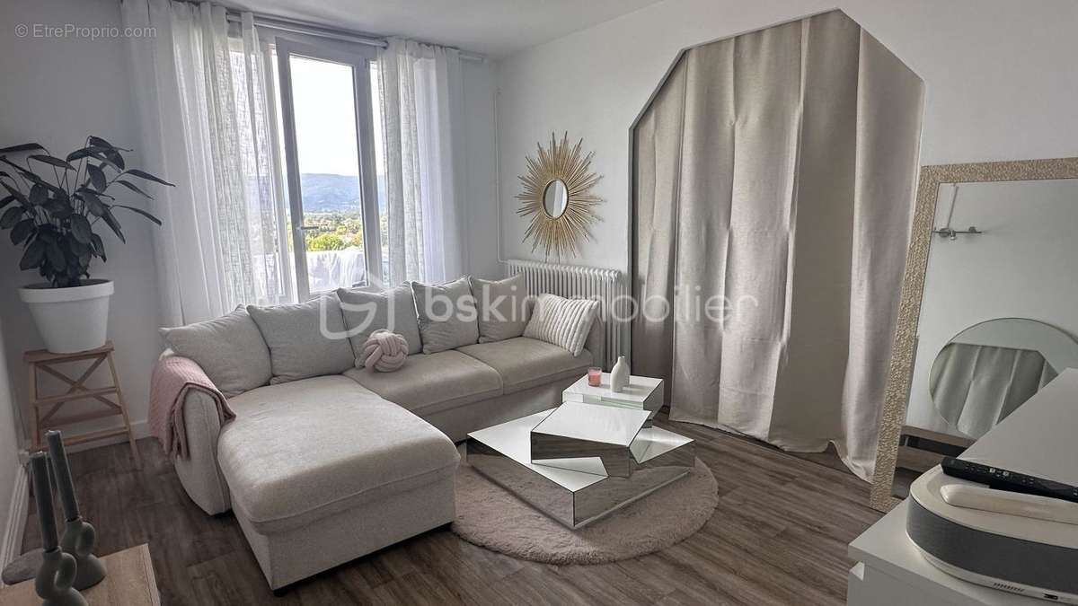 Appartement à MONTELIMAR