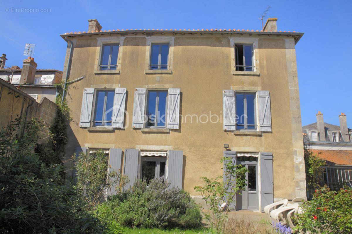 Maison à SAINT-MAIXENT-L&#039;ECOLE