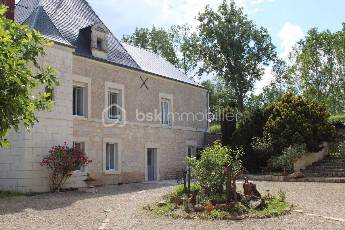 Maison à LA CHAPELLE-SUR-LOIRE