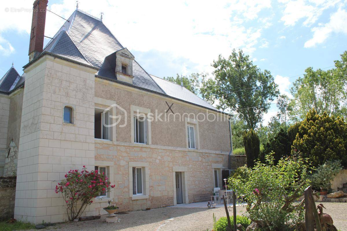 Maison à LA CHAPELLE-SUR-LOIRE