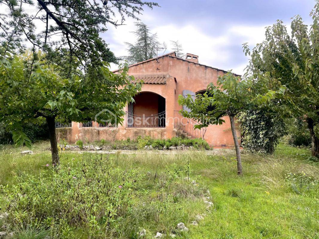 Maison à CLARET