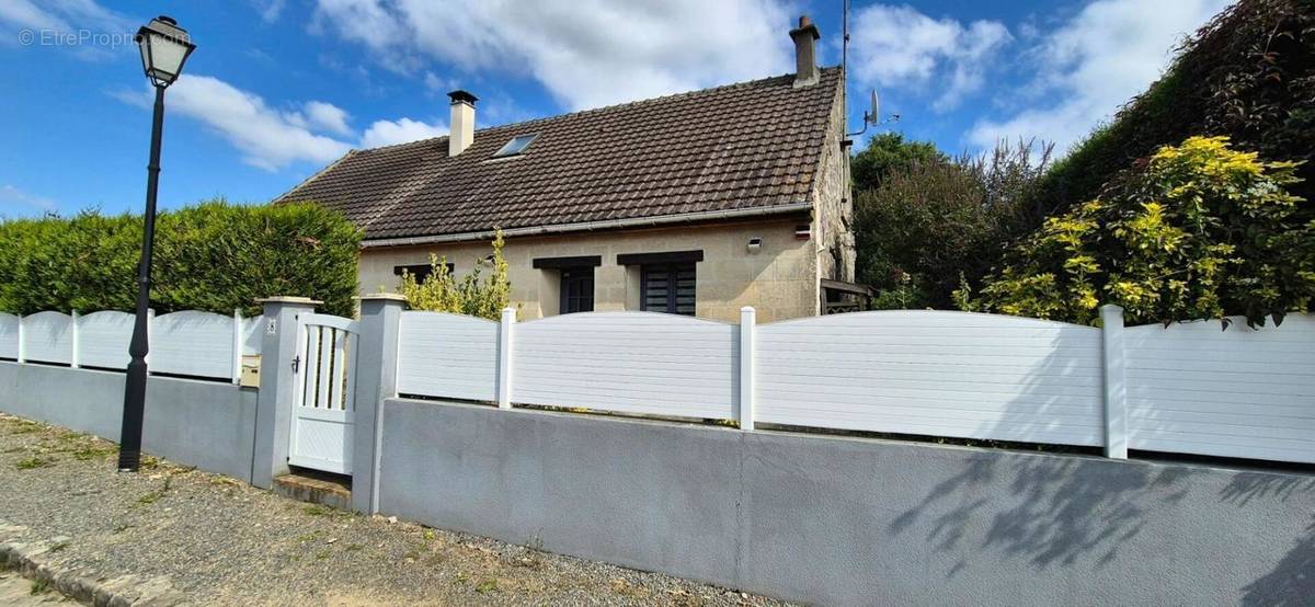 Maison à CREPY-EN-VALOIS