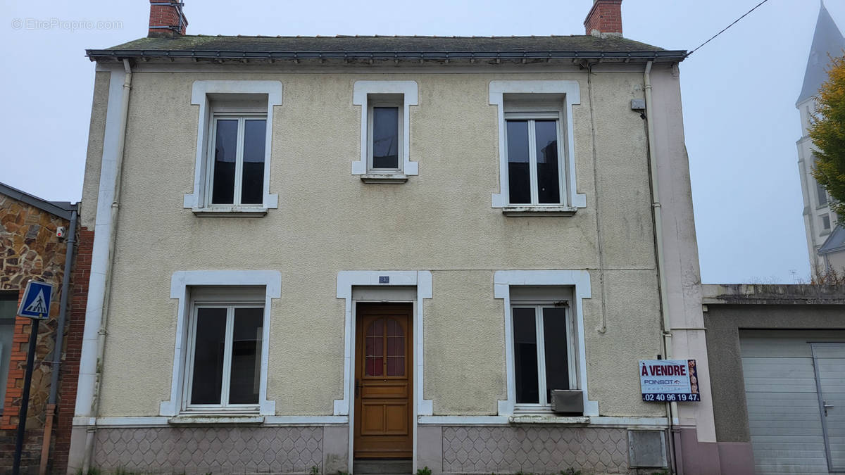 Maison à BONNOEUVRE