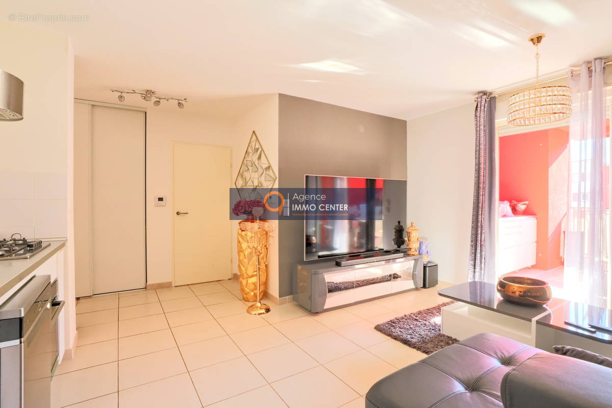 Appartement à HYERES