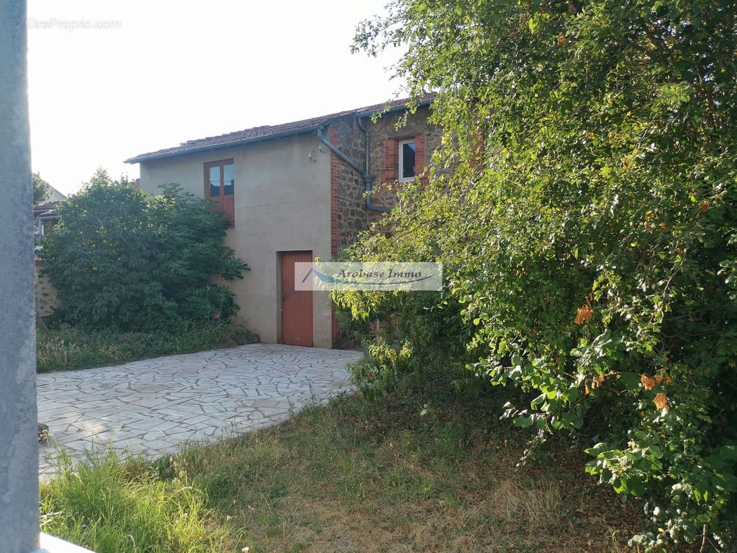 Maison à BRASSAC-LES-MINES