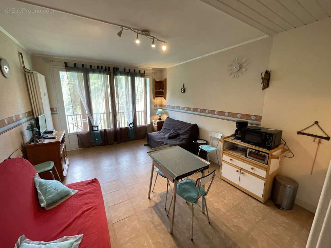 Appartement à LAVEISSIERE