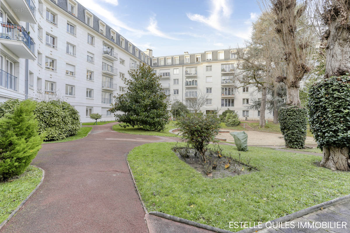 Appartement à VERSAILLES