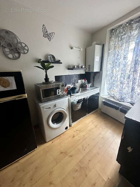 Appartement à AUBOUE