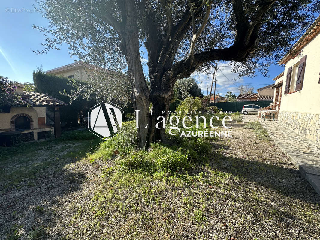 Maison à CAGNES-SUR-MER