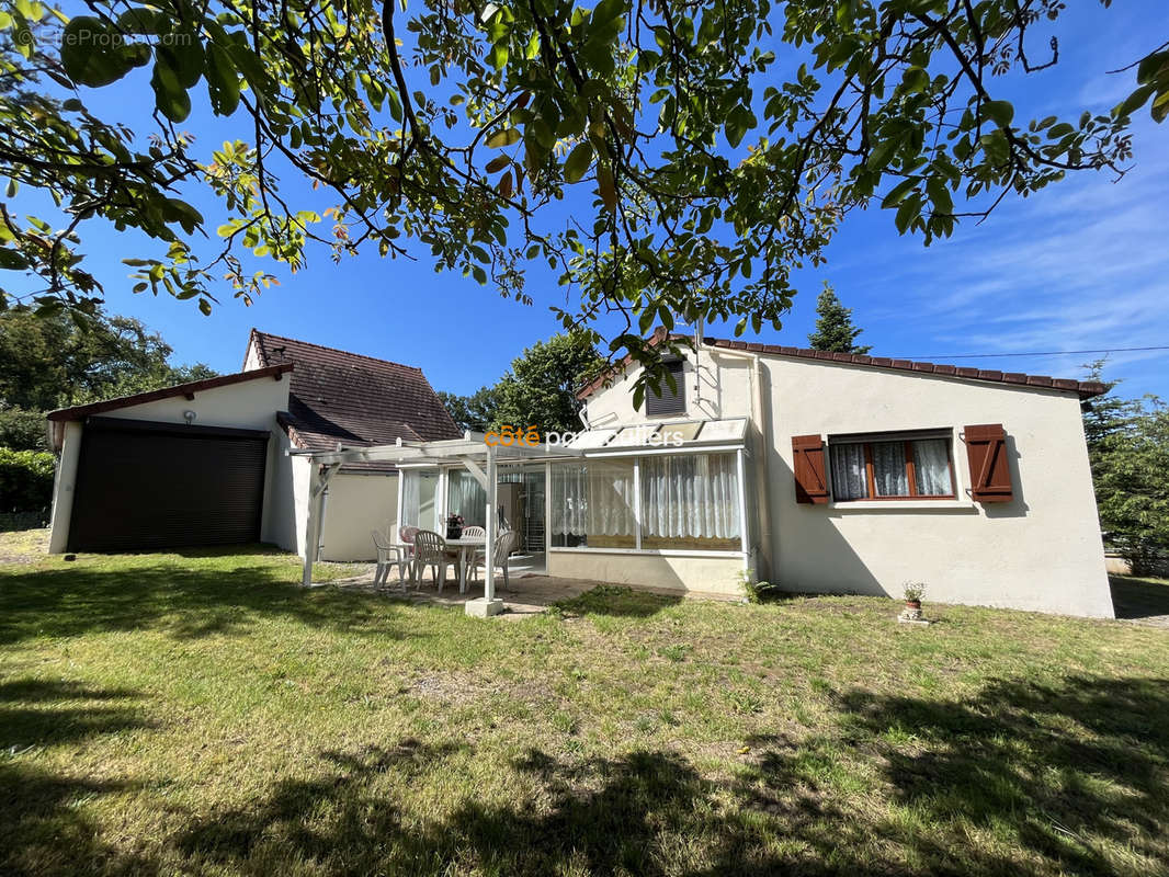 Maison à VALIGNY