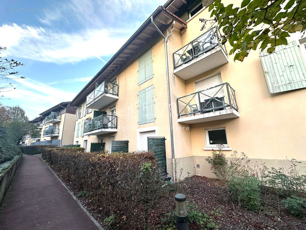 Appartement à DIVONNE-LES-BAINS