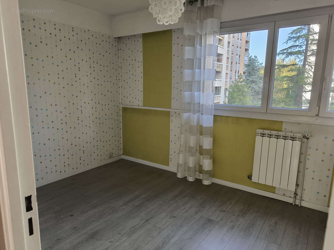 Appartement à MARSEILLE-11E