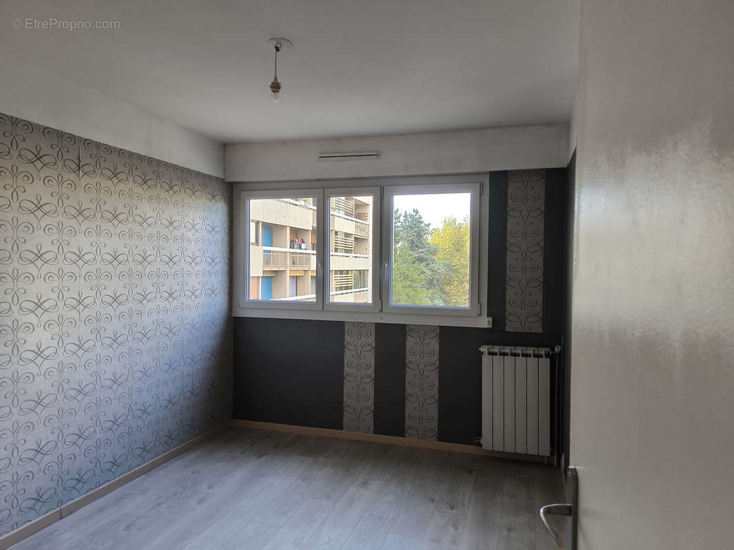 Appartement à MARSEILLE-11E