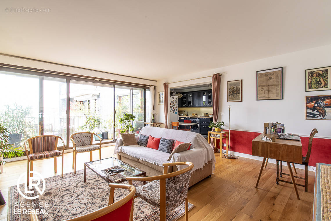 Appartement à PARIS-15E