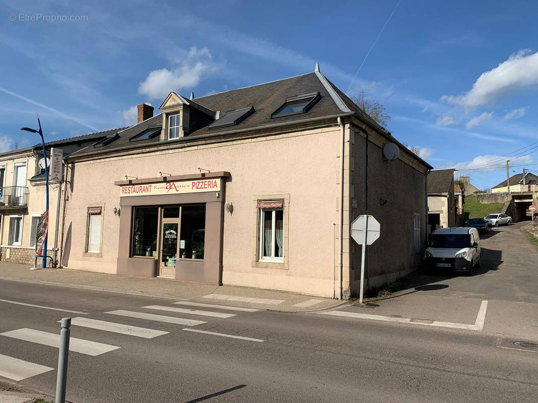 Appartement à SAINT-LEGER-DES-VIGNES