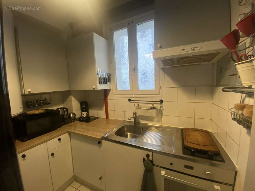 Appartement à COURBEVOIE