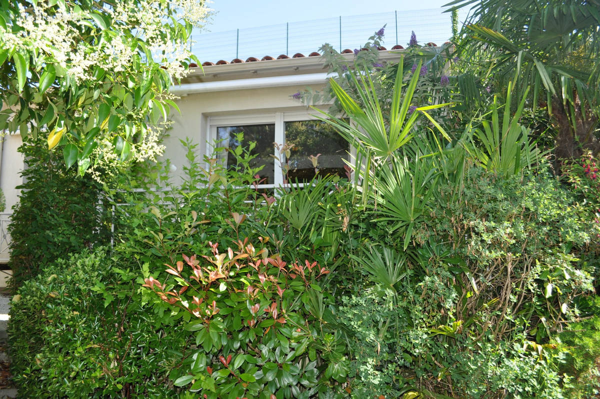 Maison à SAINTES