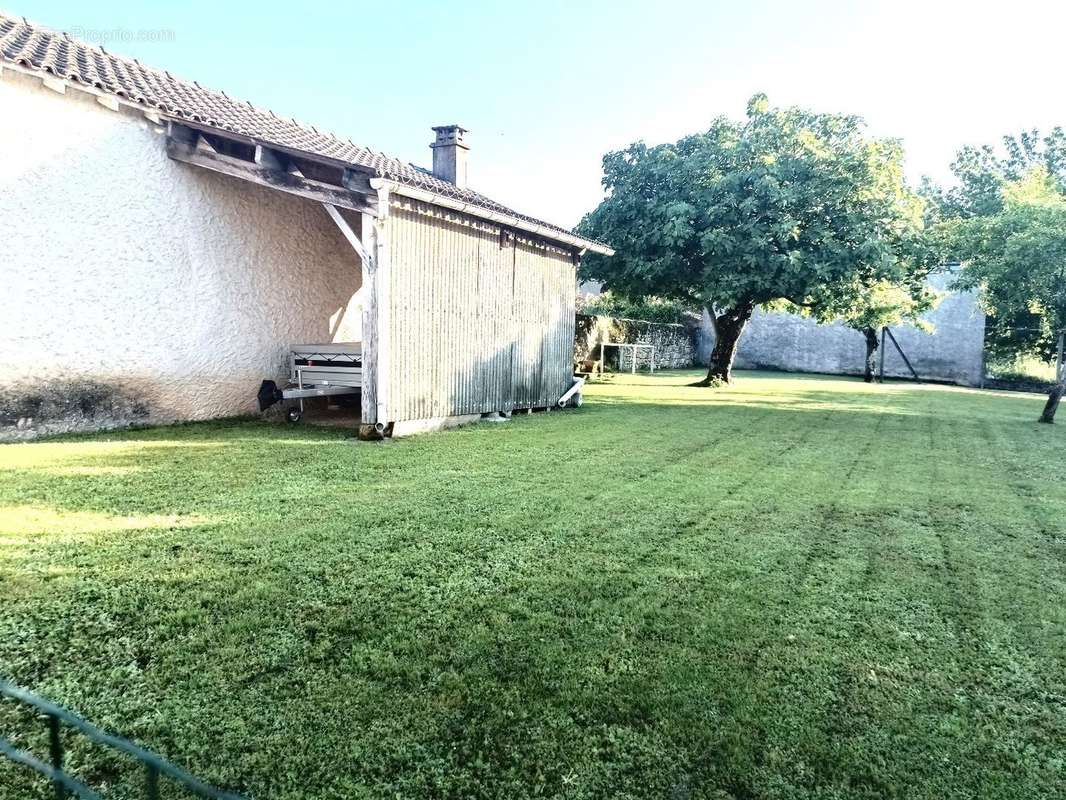 Maison à SAINT-SULPICE-D&#039;EXCIDEUIL