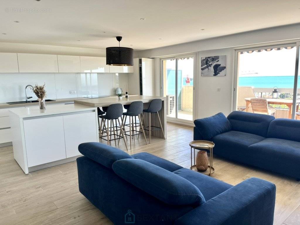 Appartement à VILLENEUVE-LOUBET